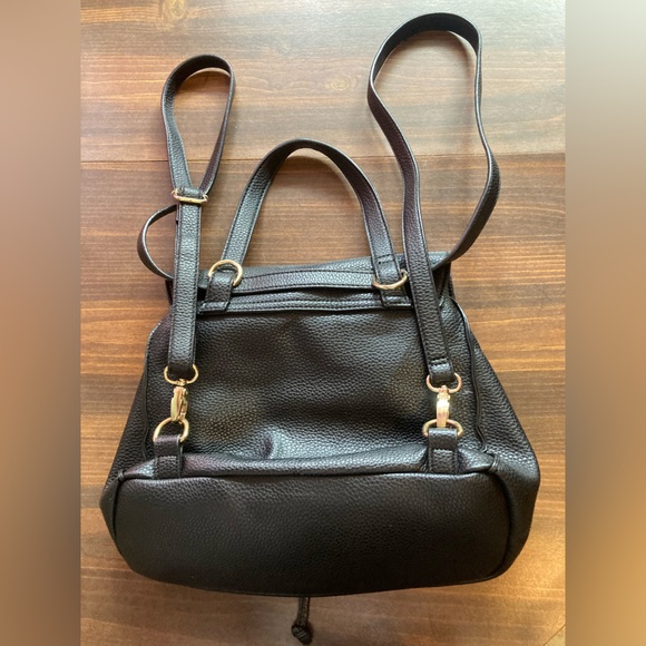 Nanette Lepore faux leather crossbody bag/backpack. - Picture 3 of 6